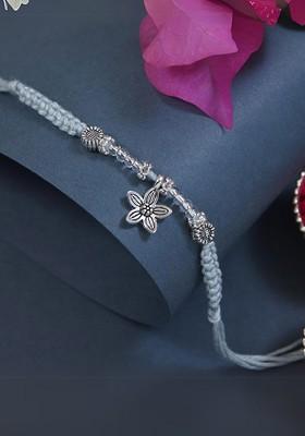 Star Shaped Thread Rakhi