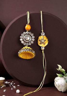 Flower Lumba Bhaiya Bhabhi Rakhi With Roli Chawal And Greetings Card