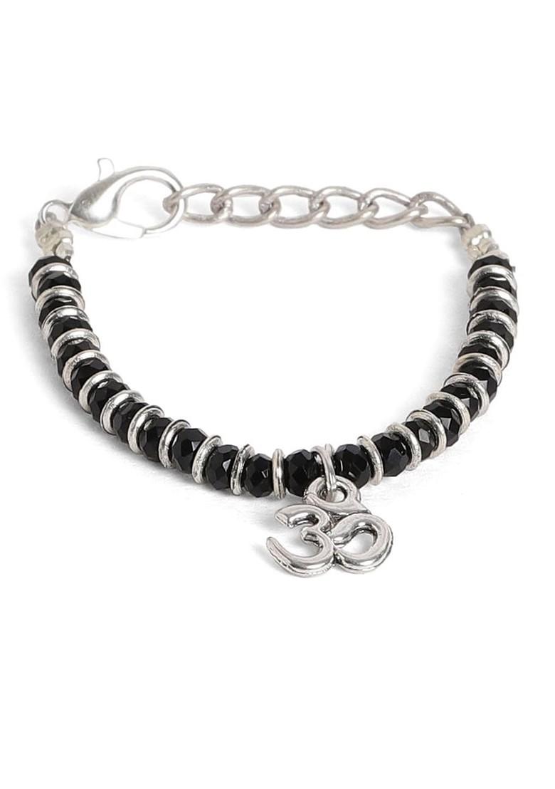 Baby Nazariya Om Rakhi With Roli Chawal - Indya