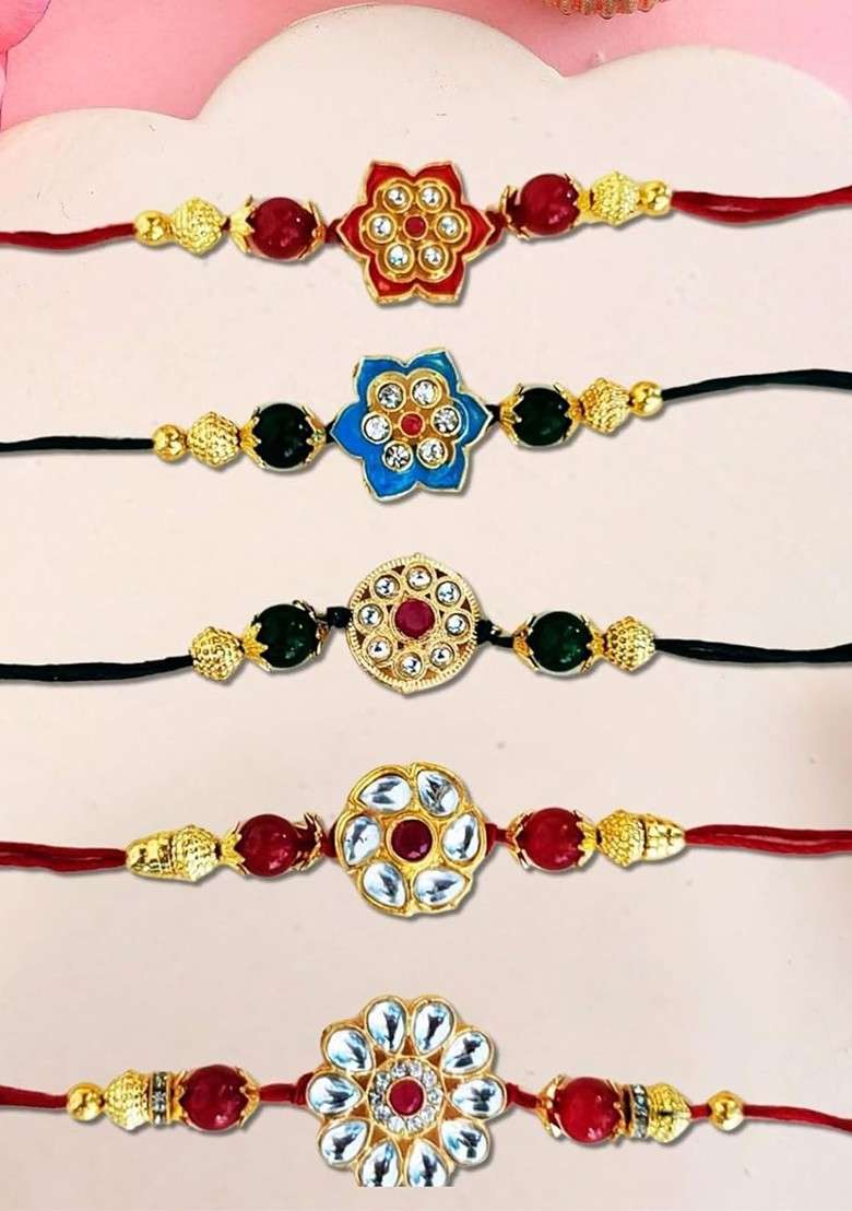 Men 5 Pcs Rakhi Gift Set - Indya