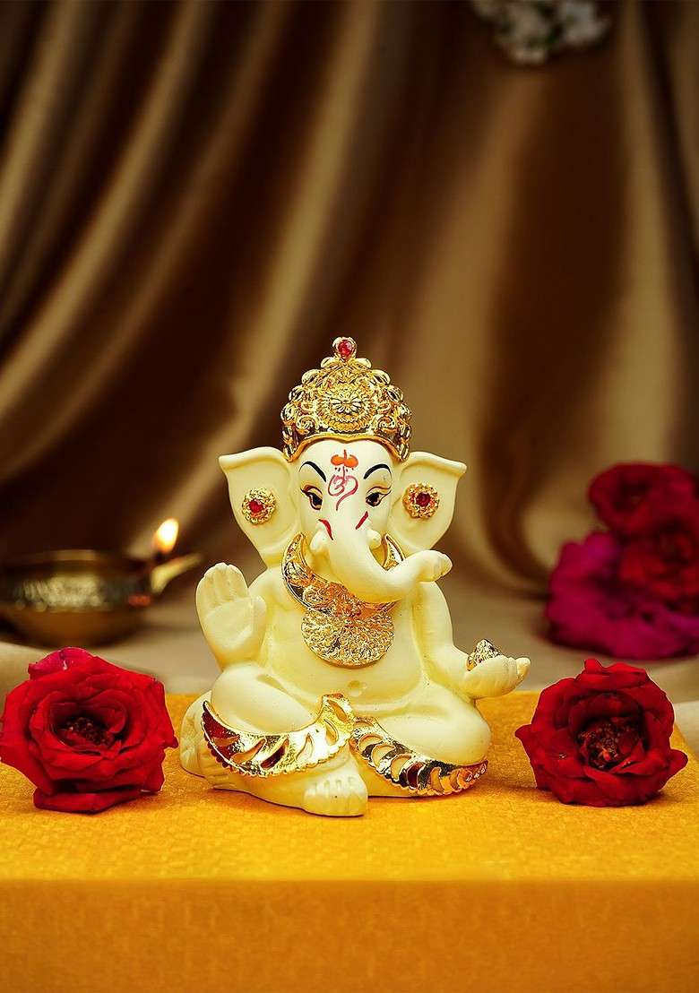 Set Of 3 Kundan Studded Bhaiya Bhabhi Rakhi With Ganesha Idol - Indya