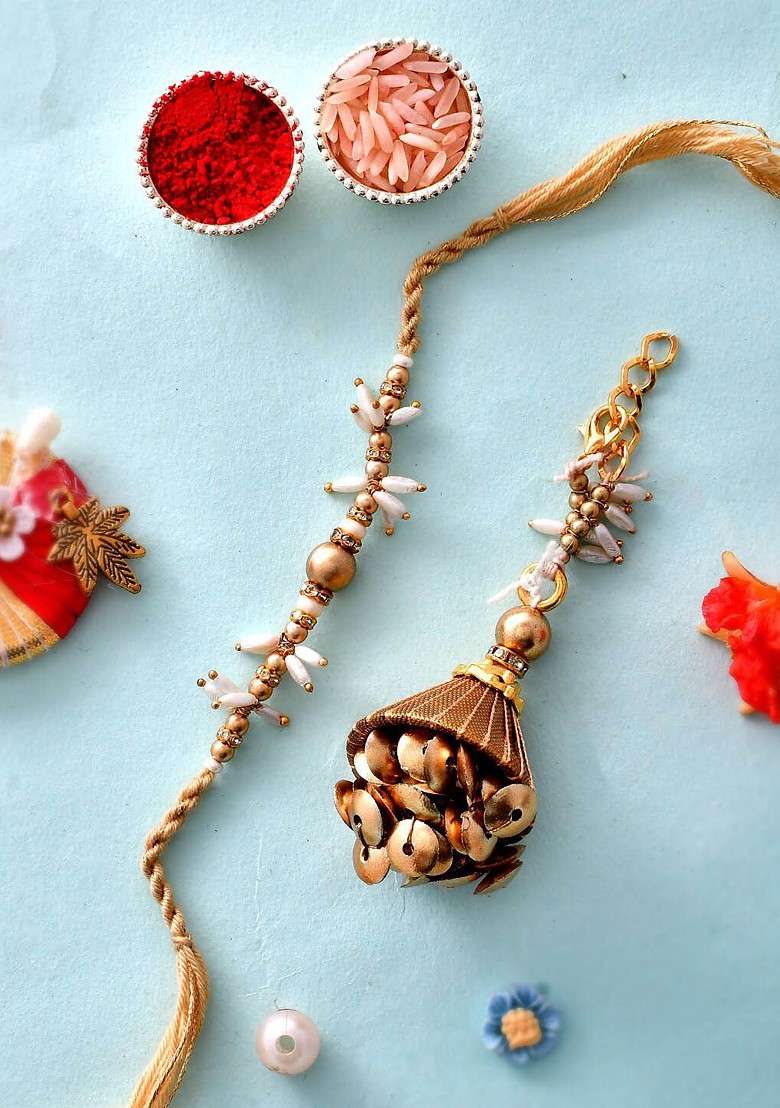 Unisex Set Of 3 Unique Crafted Metallic Bhaiya Bhabhi Rakhi Gift Set - Indya