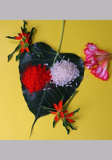 Unisex Rakhi Gift Set