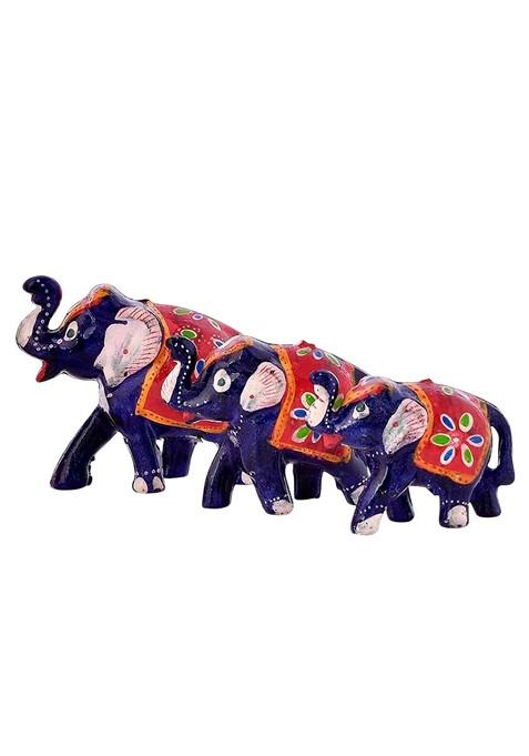 7 Pcs Rakhi With Showpiece And Tilak With Greetingcard