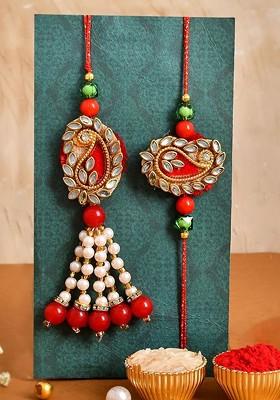 5 Pcs Lord Krishna Showpiece With Greeting Card And Roli Chawal Rakhi Gift Set