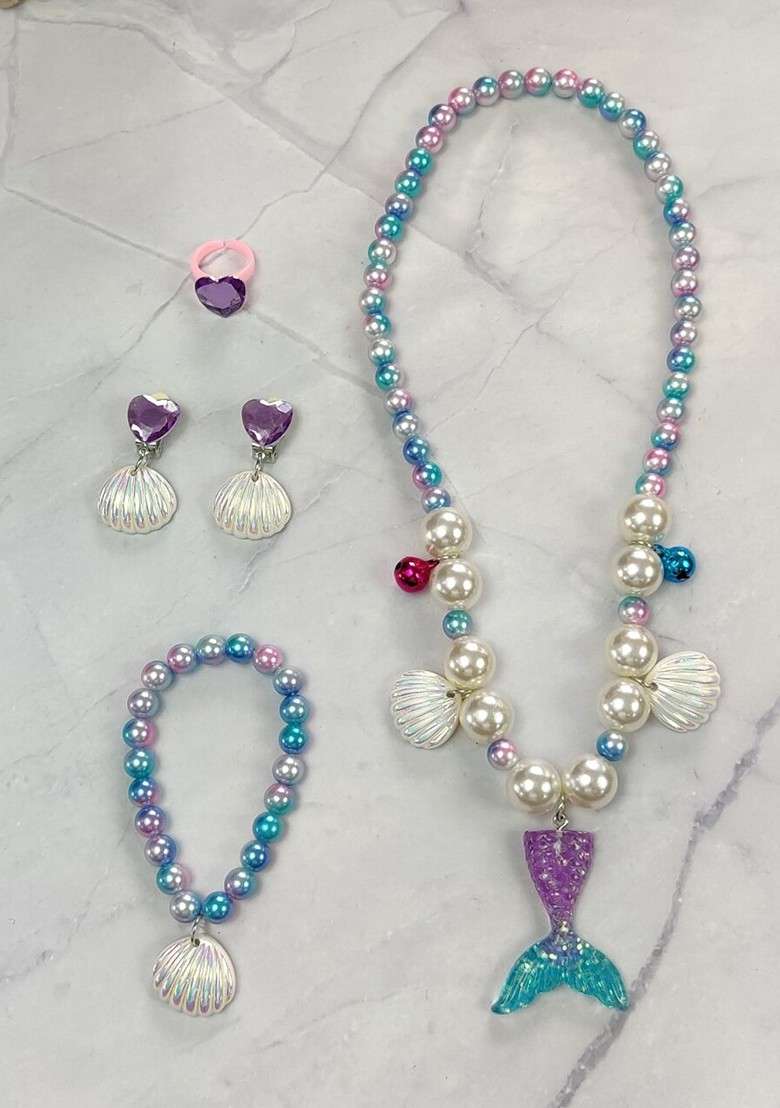 Girls Set Of 4 Jewellery Rakhi Gift Set - Indya