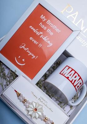 Men Gold Plated Rakhi With Photo Frame And Mug Gift Set