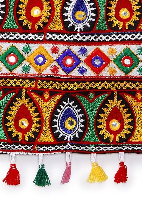 Girls Embroidered Thread Work Ready To Wear Lehenga Blouse With Dupatta