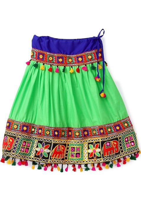 Girls Embroidered Thread Work Ready To Wear Lehenga Blouse With Dupatta