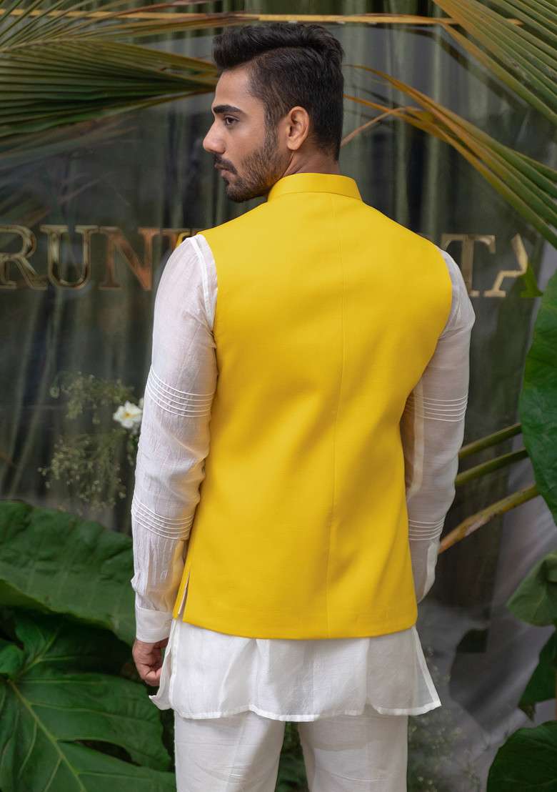 Yellow Patch Pocket Embroidered Bundi Jacket For Men - Indya