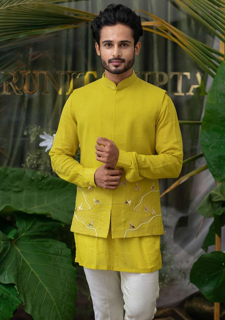 Green Elephant Embroidered Bundi Jacket For Men - Indya