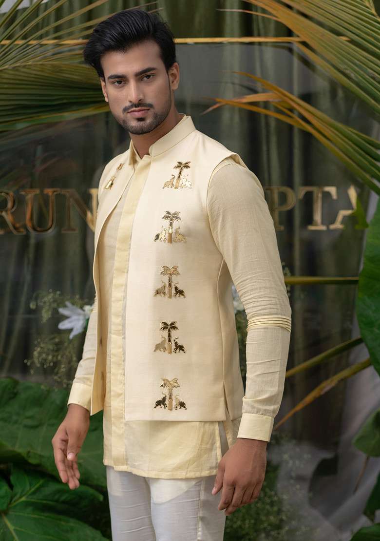 Cream Elephant Embroidered Bundi Jacket For Men - Indya