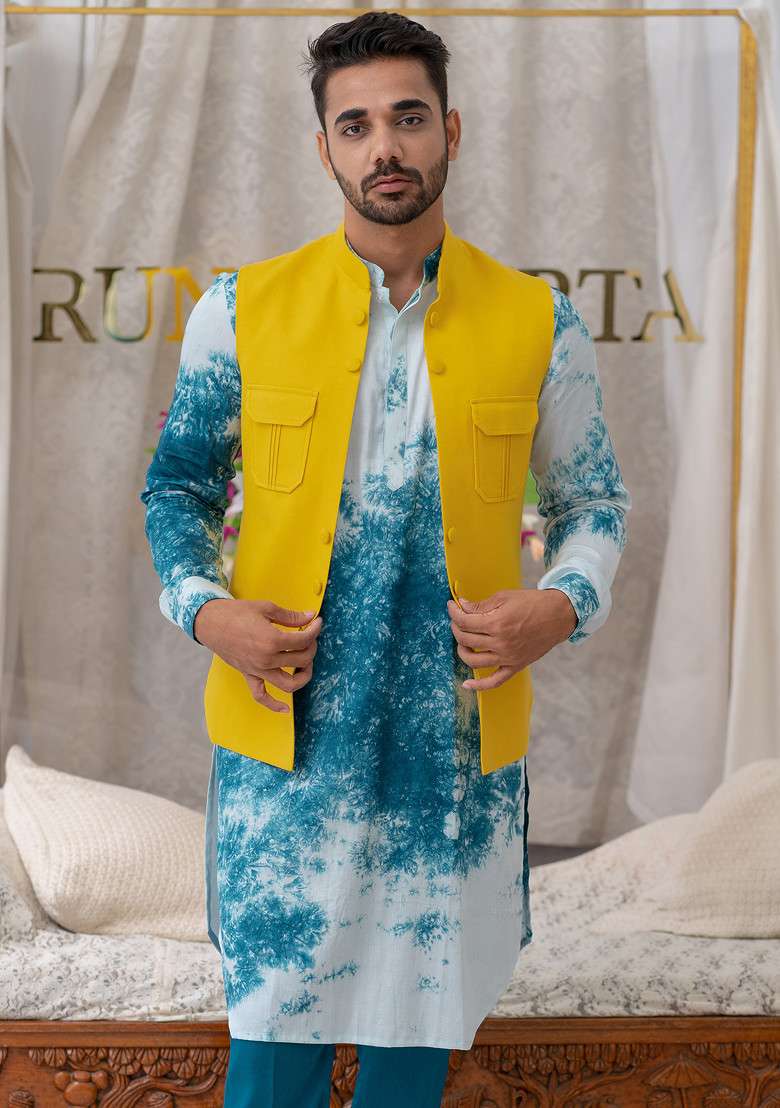 Yellow Cotton Linen Patch Pocket Bundi Jacket For Men - Indya