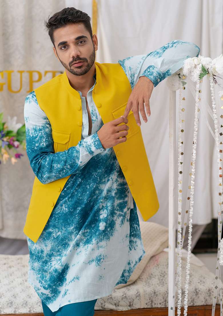 Yellow Cotton Linen Patch Pocket Bundi Jacket For Men - Indya