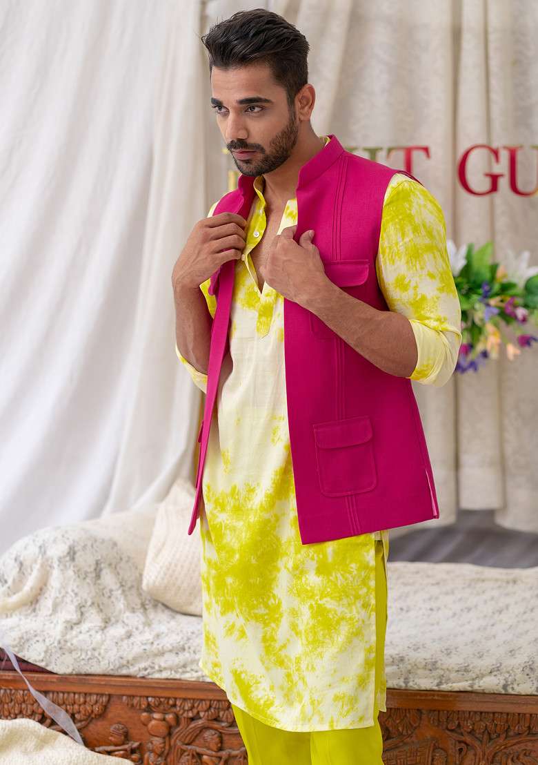 Pink Cotton Linen Pintucked Bundi Jacket For Men - Indya