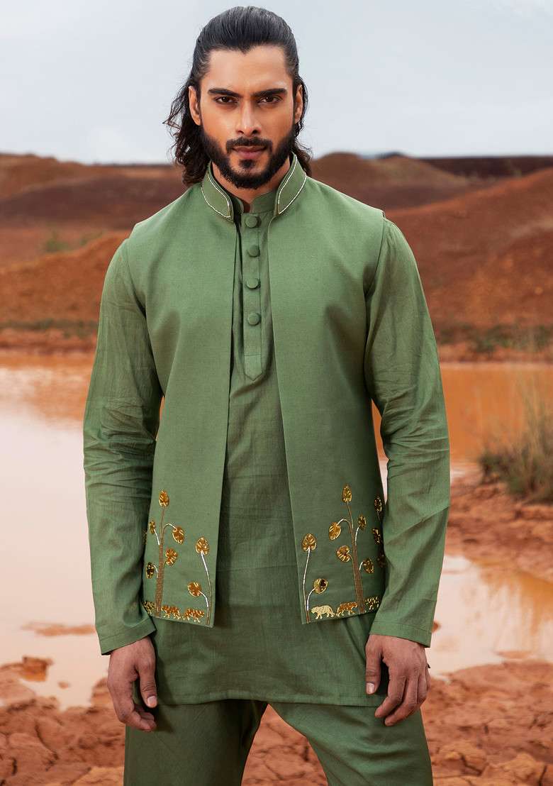Deep Green Cut Pipe Embellished Bundi Set For Men - Indya