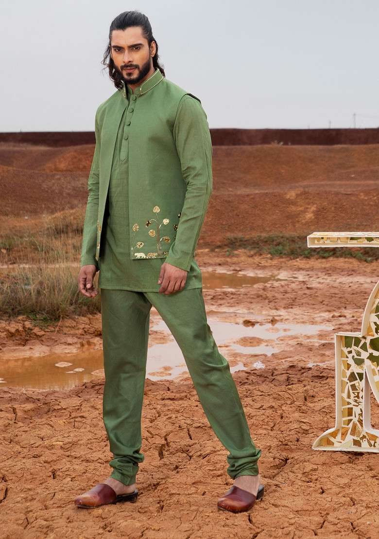 Deep Green Cut Pipe Embellished Bundi Set For Men - Indya