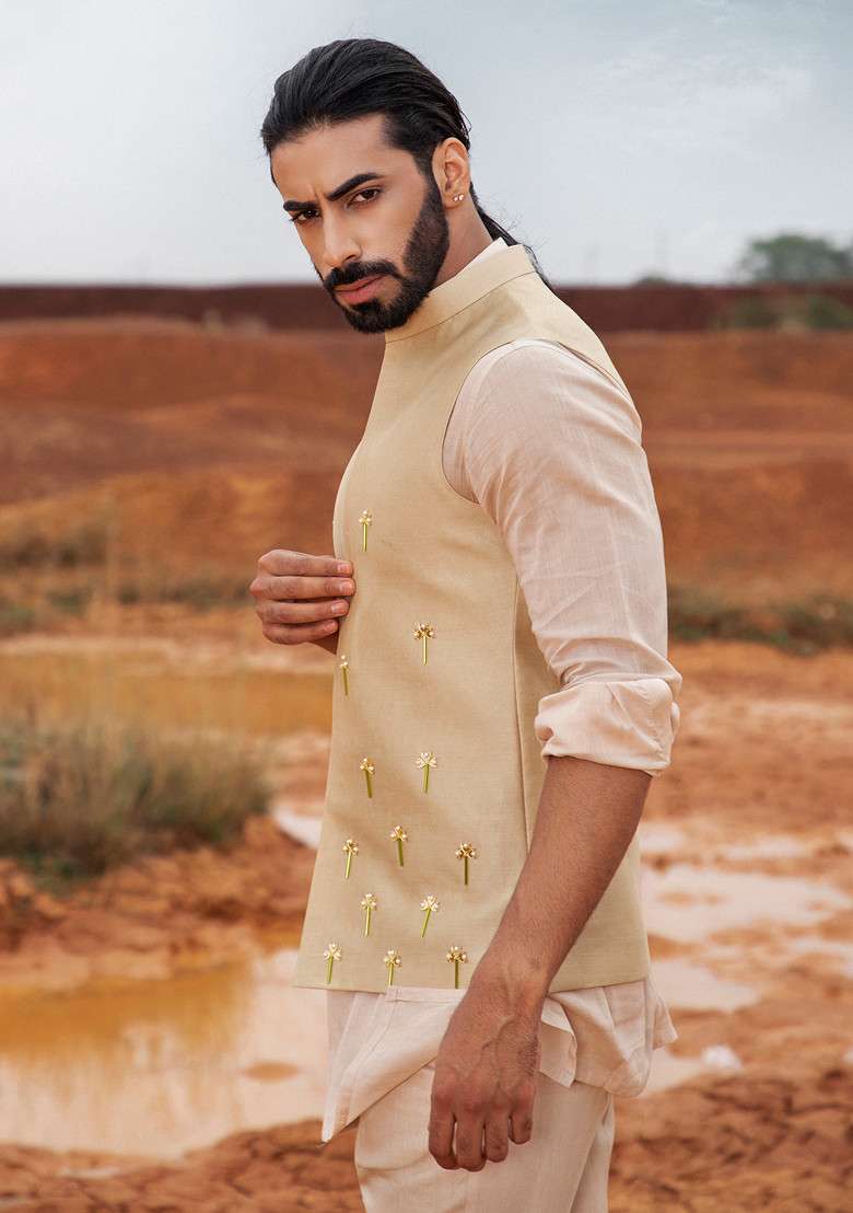Khaki Cut Pipe Embellished Bundi Jacket For Men - Indya