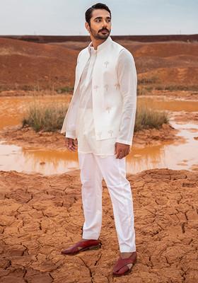 Snow White Cut Pipe Embellished Bundi Jacket For Men