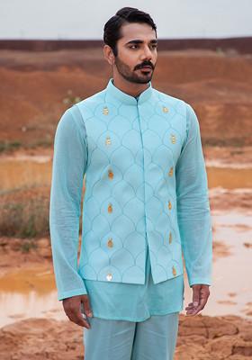 Blue Cut Pipe Embellished Pine Bundi Jacket For Men