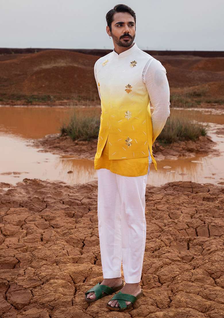 Yellow Ombre Hand Embroidered Bundi Jacket For Men - Indya
