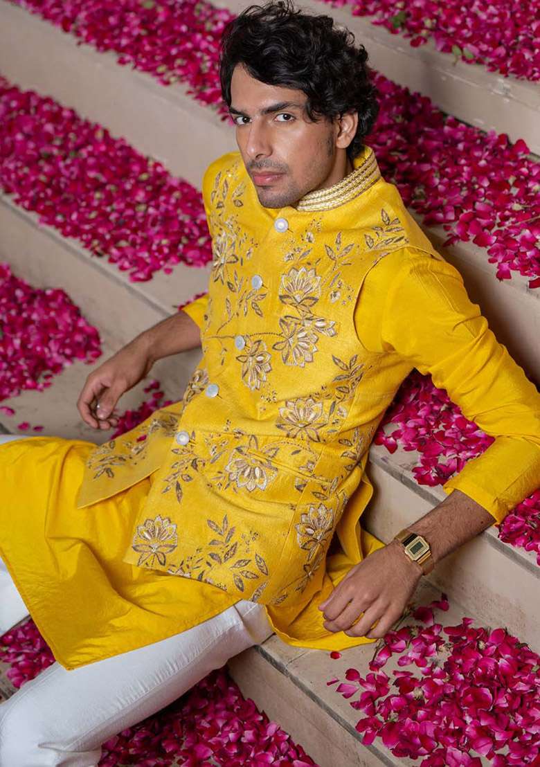 Yellow Embroidered Bundi Jacket For Men - Indya