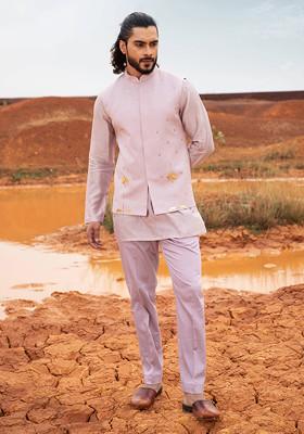 Lavender Cut Pipe Embellished Tiger Bundi Jacket Set For Men