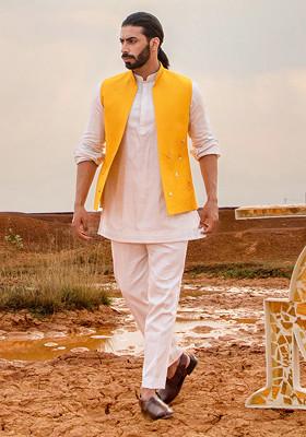 Yellow And Pink Hand Embroidered Boat Bundi Jacket Set For Men