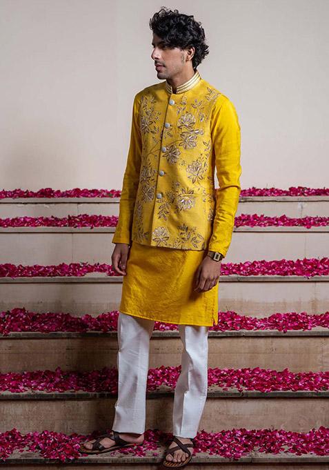 Yellow Embroidered Bundi Jacket And Kurta For Men