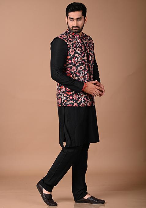 Black Ikat Print Kurta Set With Bundi Jacket For Men