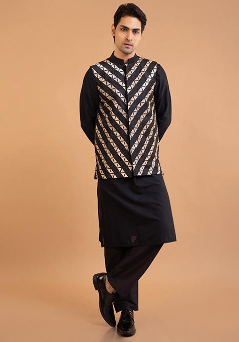 Black Zari Embroidered Kurta Set With Bundi Jacket For Men