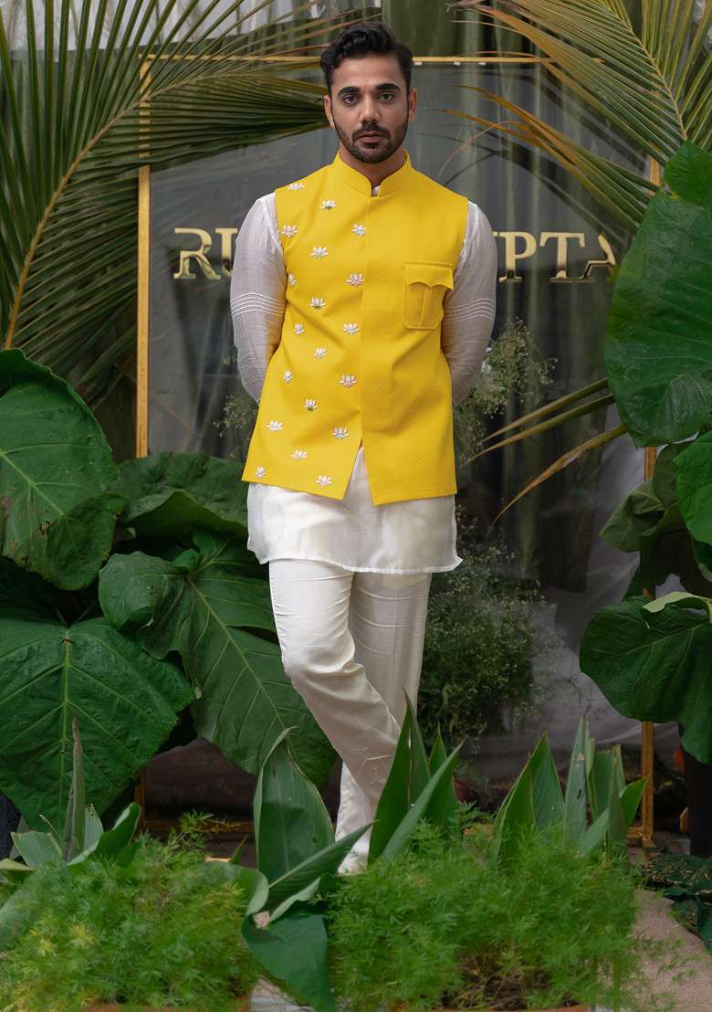 Ivory Hand Embroidered Pintucked Sleeve Shirt Kurta Set For Men - Indya