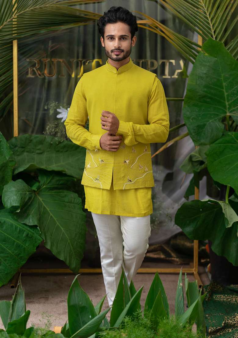 Green Pure Cotton Kurta Set For Men - Indya