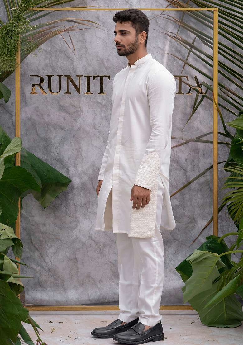 Ivory Quilted Pure Cotton Kurta Set For Men - Indya