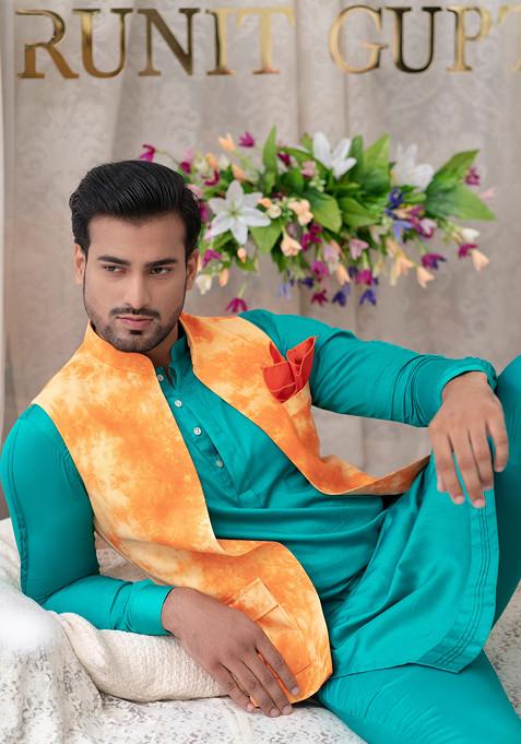 Men’s Blue Kurta Set Classic Indian Style with a Contemporary Twist main image 0