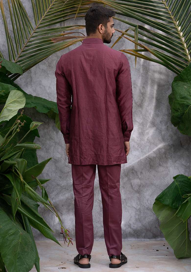 Wine Crushed And Embroidered Shirt Kurta Set For Men - Indya