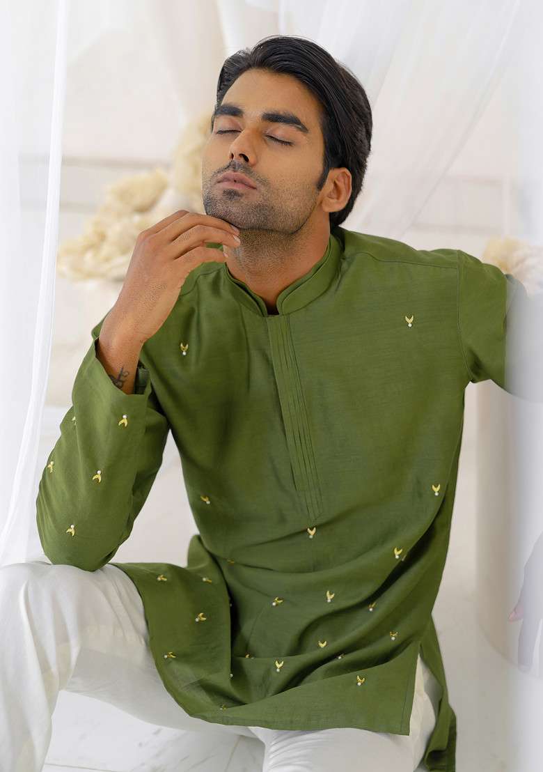 Green Pearl Embellished Short Kurta Set For Men - Indya