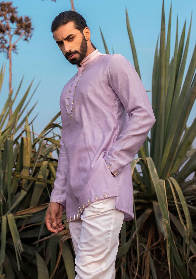 Lavender Cut Pipe Embellished Short Kurta Set For Men - Indya