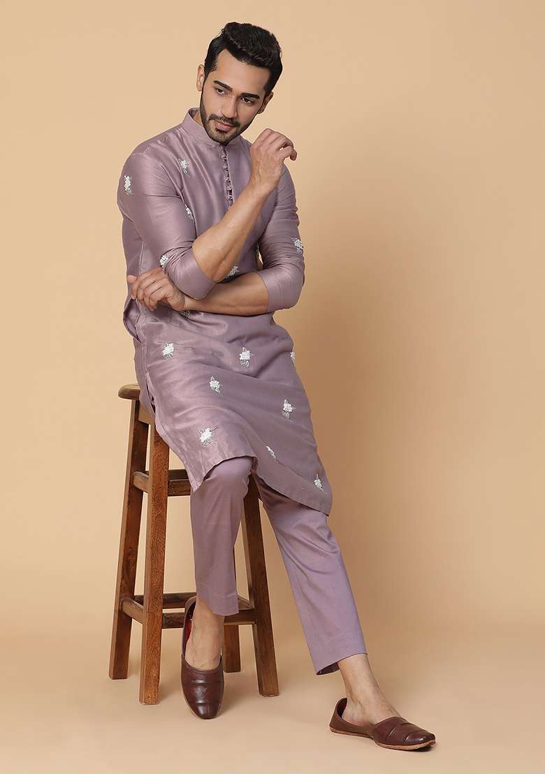 Purple Pearl Embroidered Chanderi Silk Blend Kurta Set - Indya