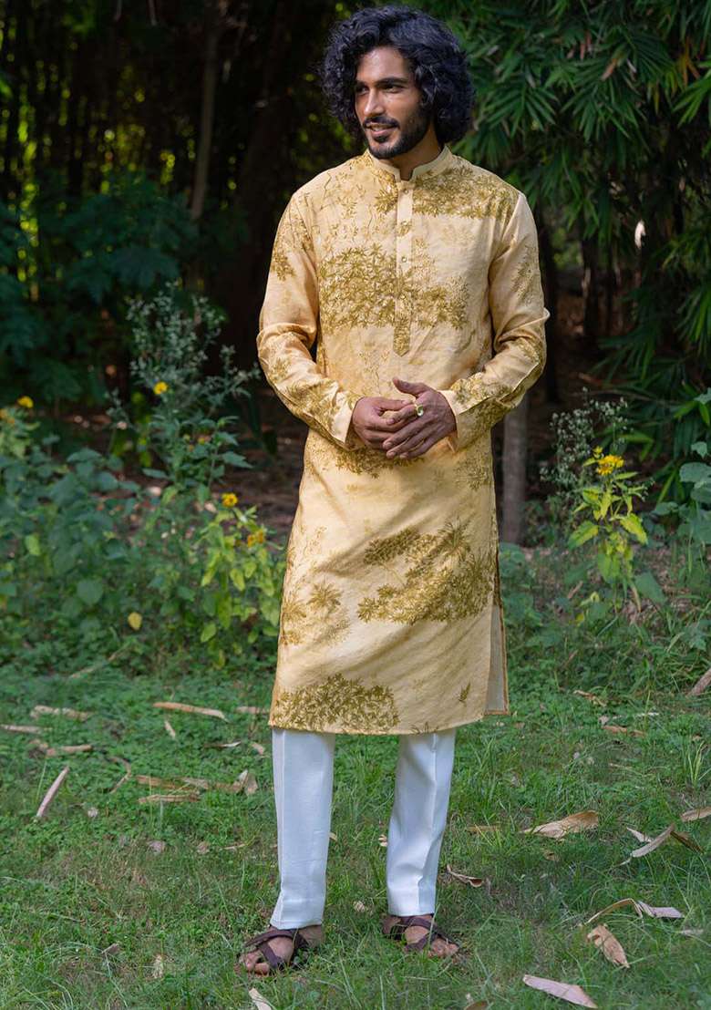 Yellow Sunhaira Vann Digital Print Kurta And Stole For Men - Indya