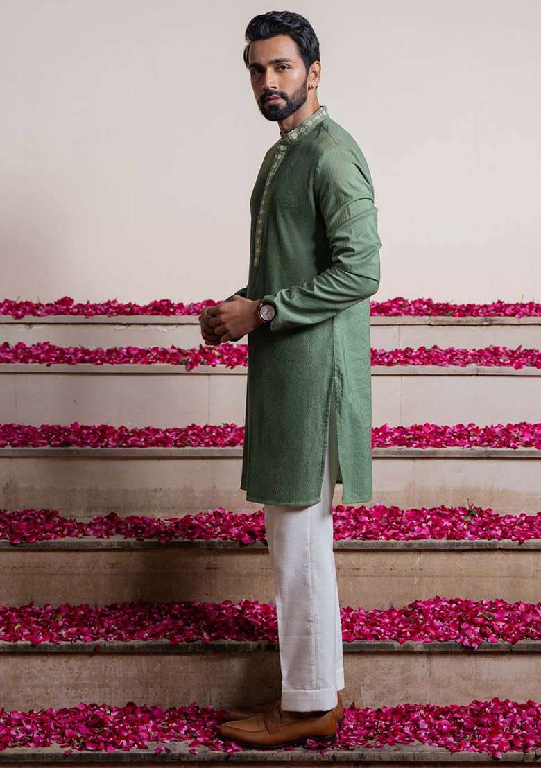Green Elegant Pintuck Kurta For Men - Indya