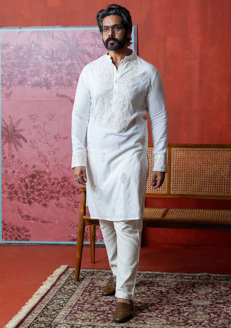 White Pristine Embroidered Kurta For Men - Indya
