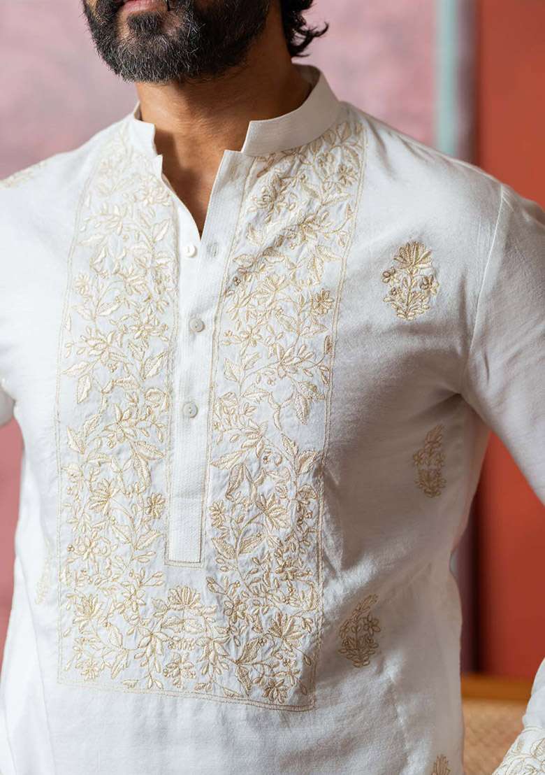 White Pristine Embroidered Kurta For Men - Indya