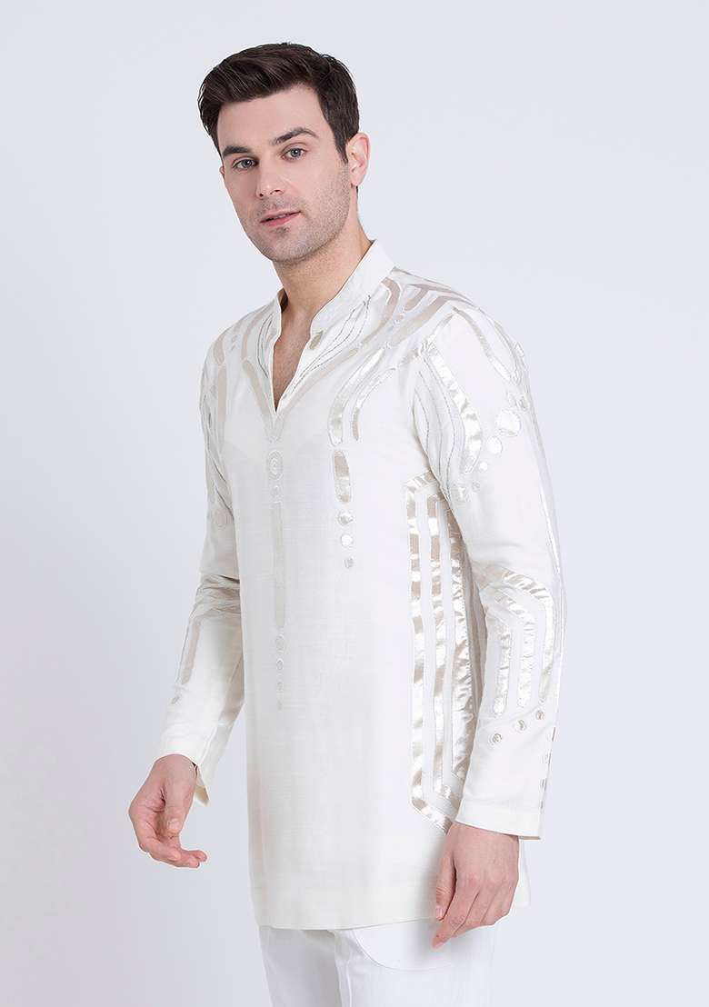 Ivory Elegant Embroidered Silk Blend Kurta For Men - Indya