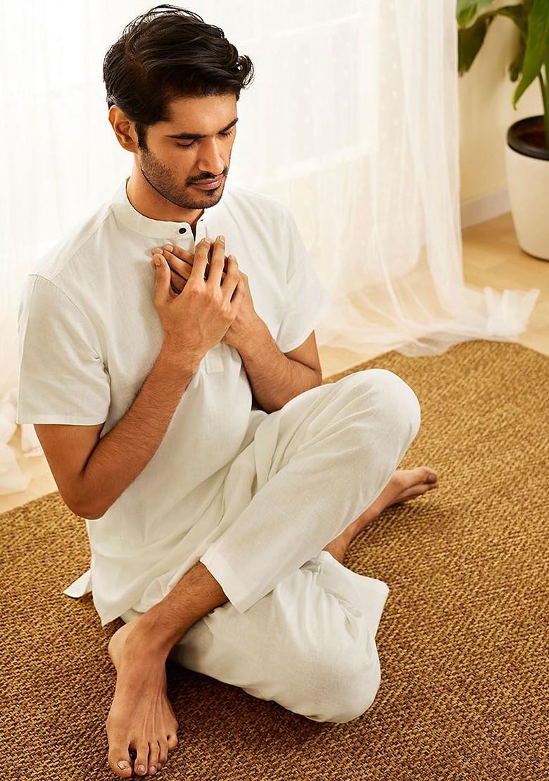 White Solid Cotton Pyjama For Men
