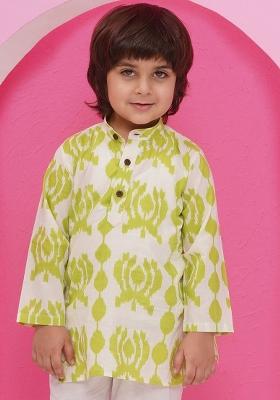 Green Geometric Printed Pure Cotton Straight Kurta For Boys