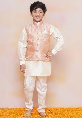 Peach Mandarin Collar Regular Kurta With Pyjamas And Nehru Jacket For Boys