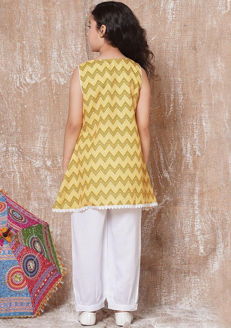 Yellow Geometric Printed Pure Cotton Kurta With Pyjamas For Girls