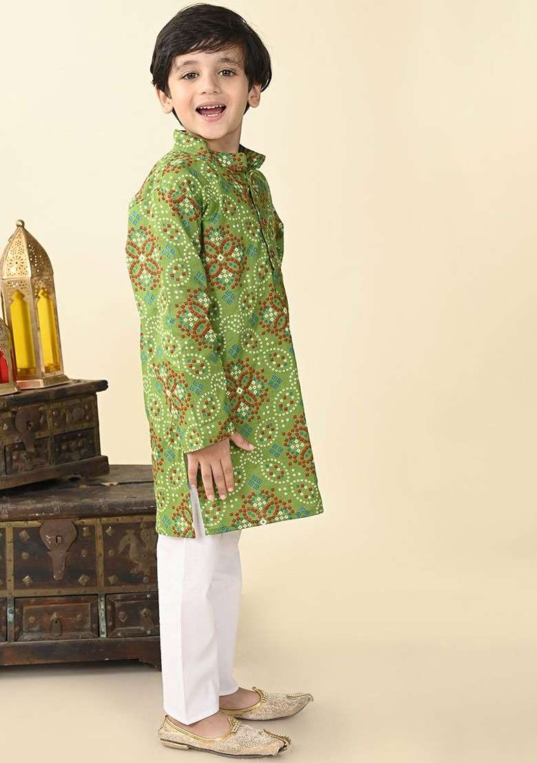 Boys Bandhani Printed Regular Pure Cotton Straight Kurta With Pyjamas - Indya