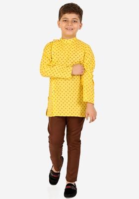 Boys Yellow Printed Layered Pure Cotton Kurta With Pyjamas